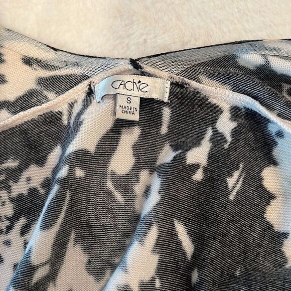 Cache Open Front Cardigan Size Small - Picture 6 of 7